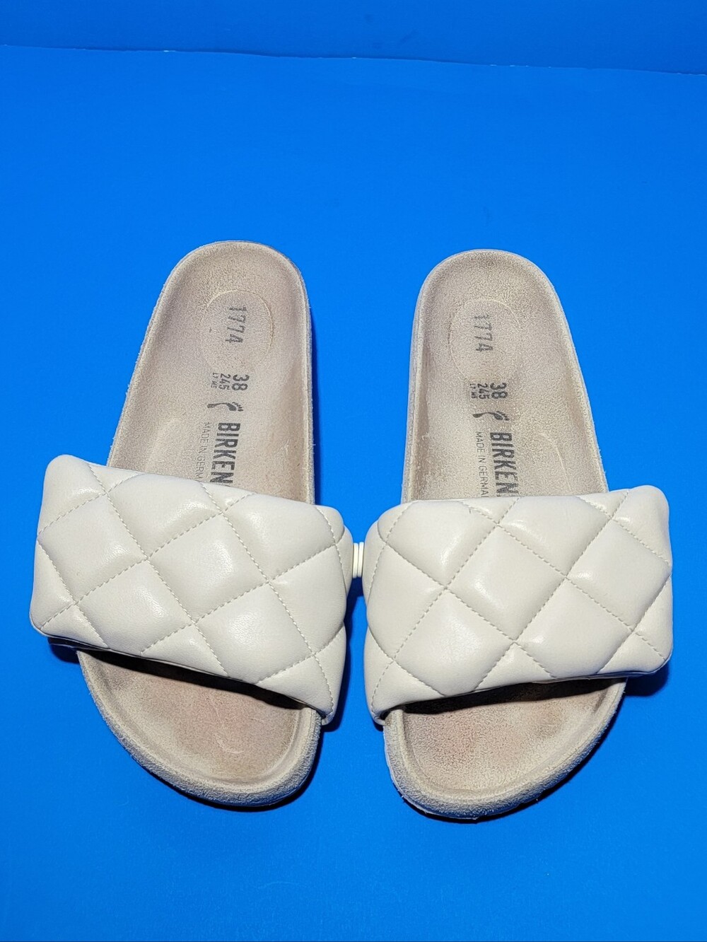 Birkenstock Sylt padded 1774 edition slide 38 US 7 white natural leather vanilla